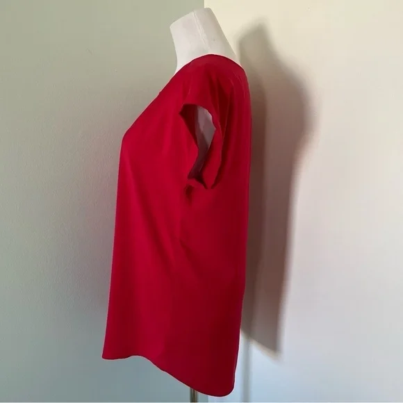 Express Women’s Short Sleeved Criss Cross Neck Red Blouse Size M - Picture 5 of 9